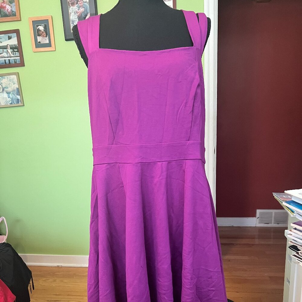 Torrid Size 18 Purple Thick Double Straps with Zippered Back